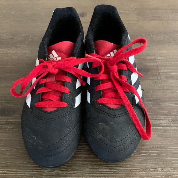 🟡EUC🟡 Adidas Soccer Cleats - Kids Size 1.5 - Picture 1 of 5